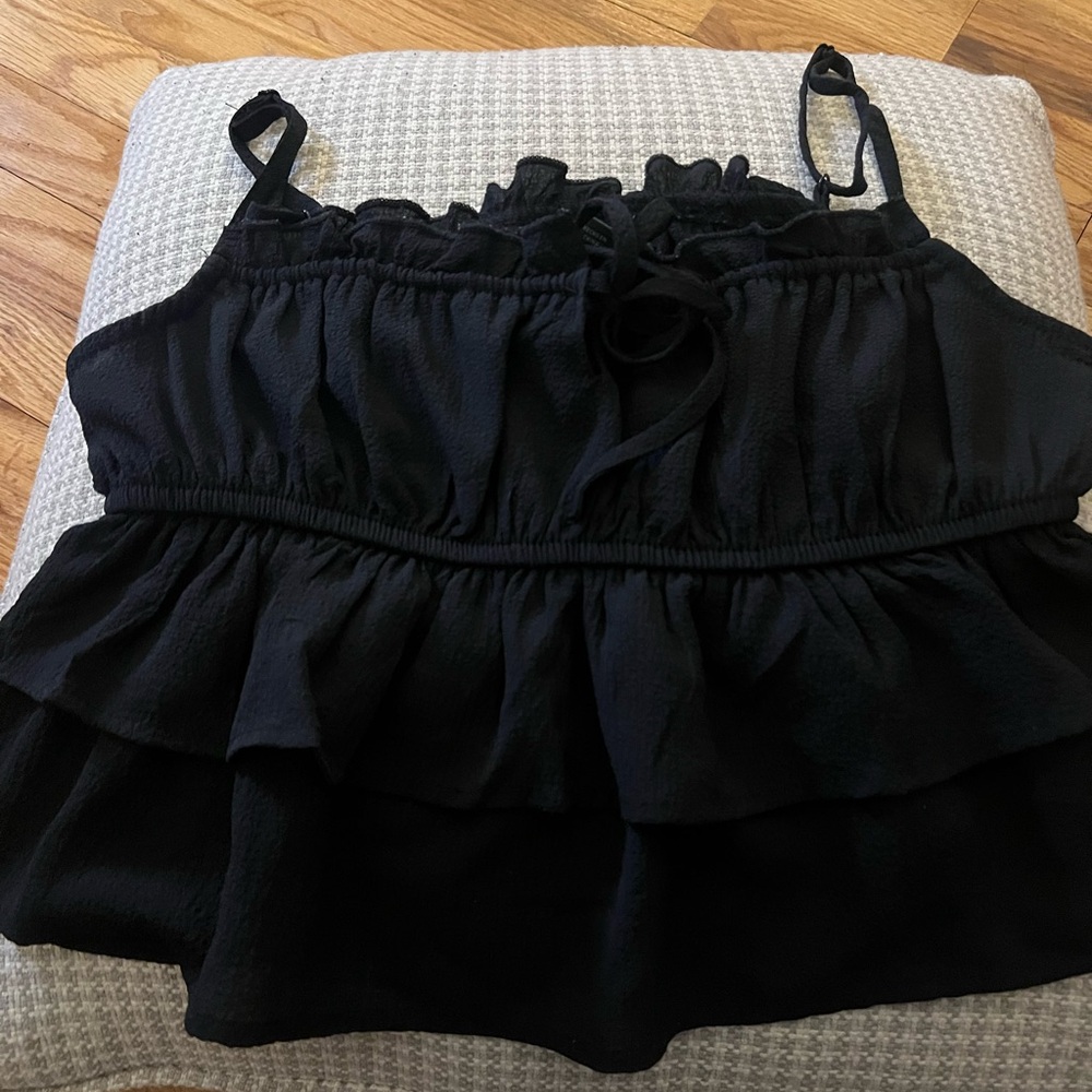 Black Ruffled Sleeveless Top